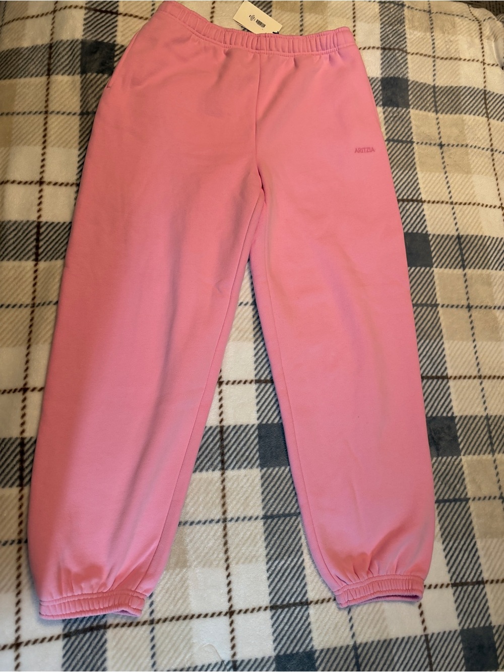 Aritzia Jellybean pink mega  jogger NWT - Picture 3 of 7